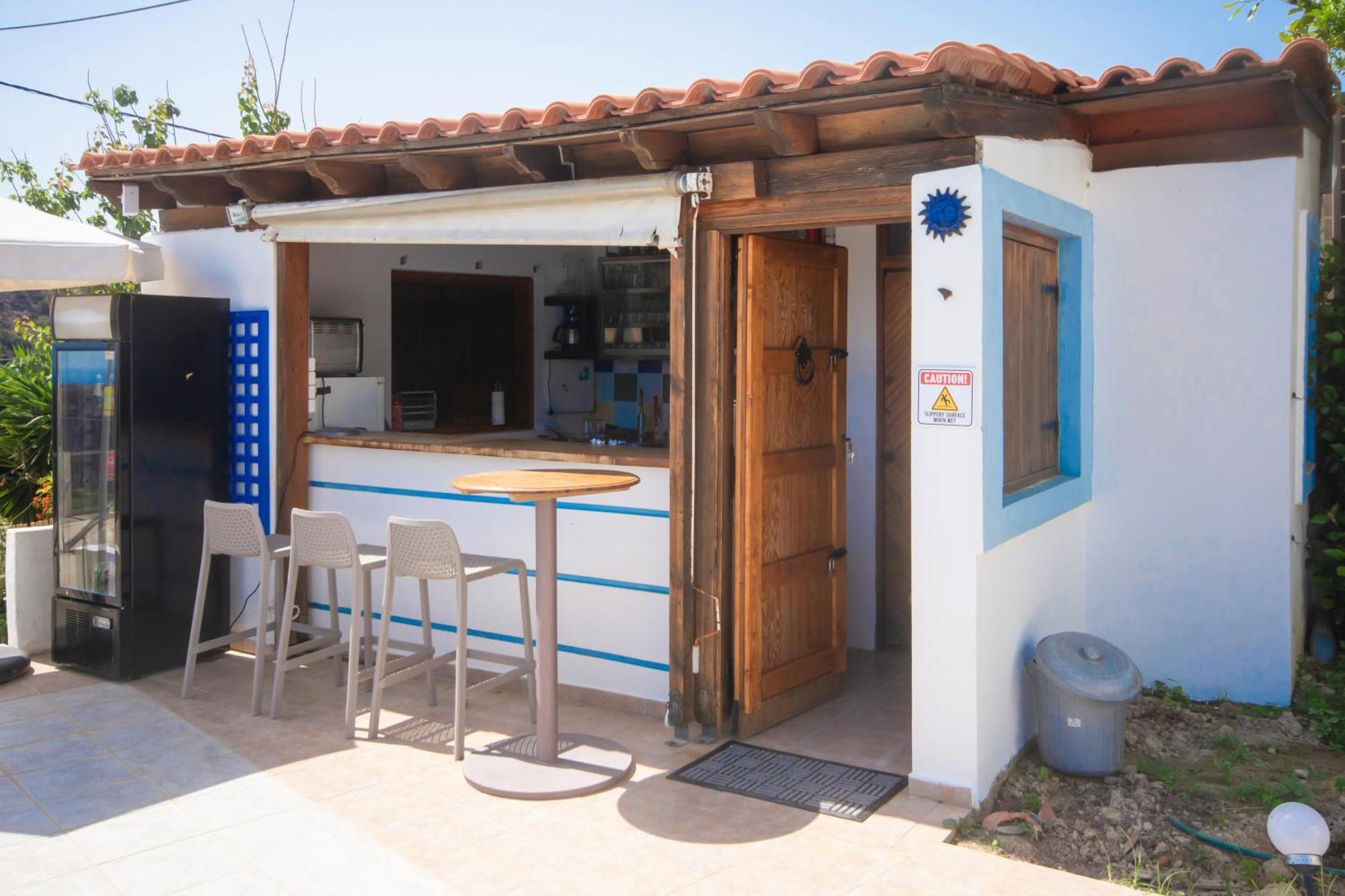 Afráta Infinity Wellness Boutique Hotel מראה חיצוני תמונה